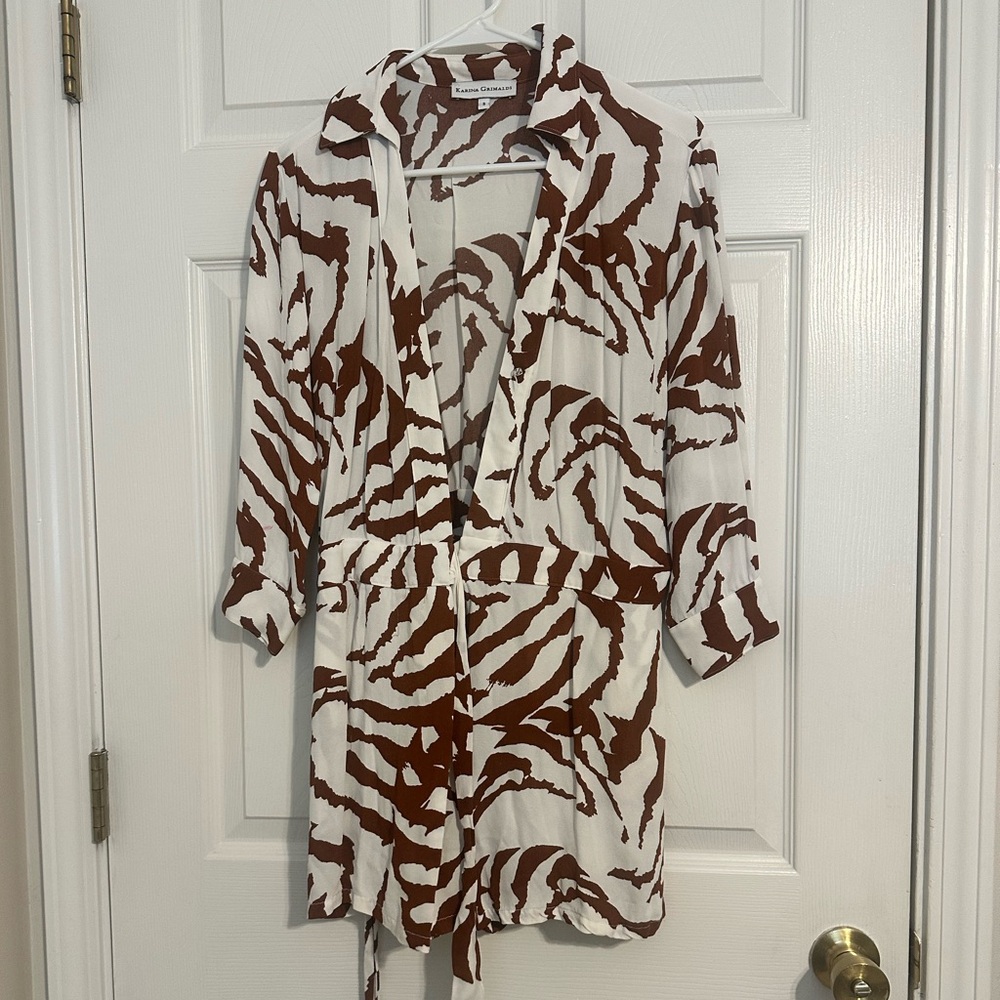 Karina Grimaldi Brown and White Patterned Dress